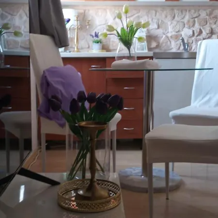 Jozefina Appartement *